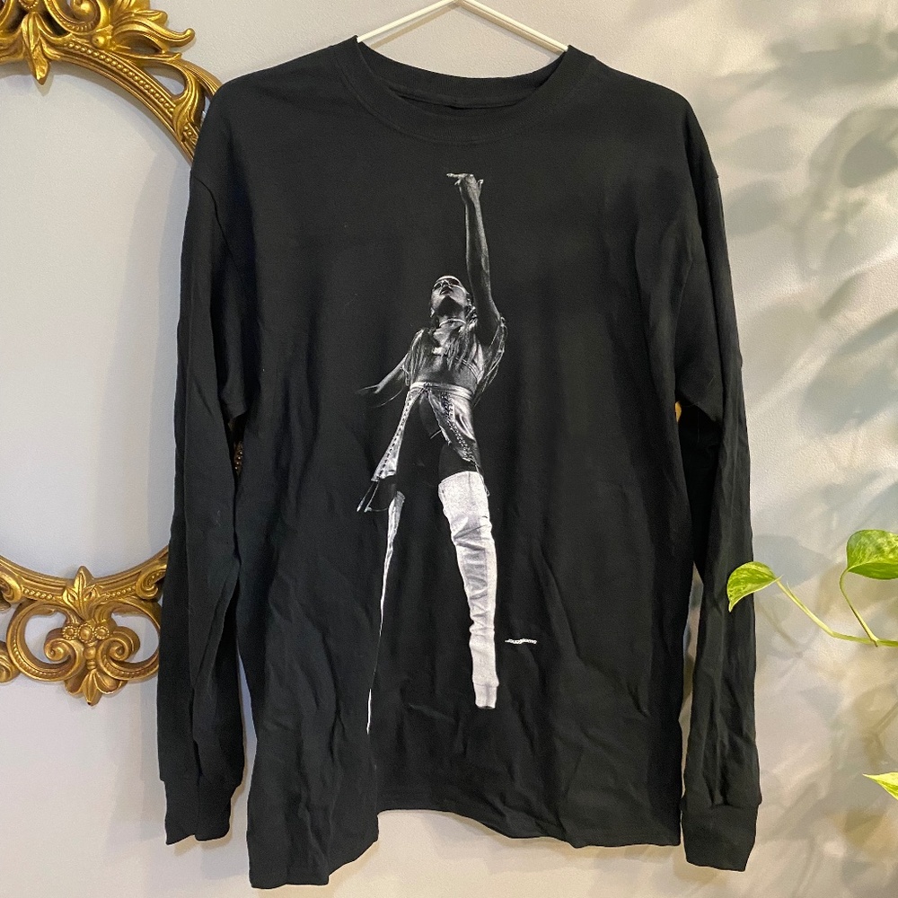 Ariana Grande Sweetener Tour Merch Long sleeve